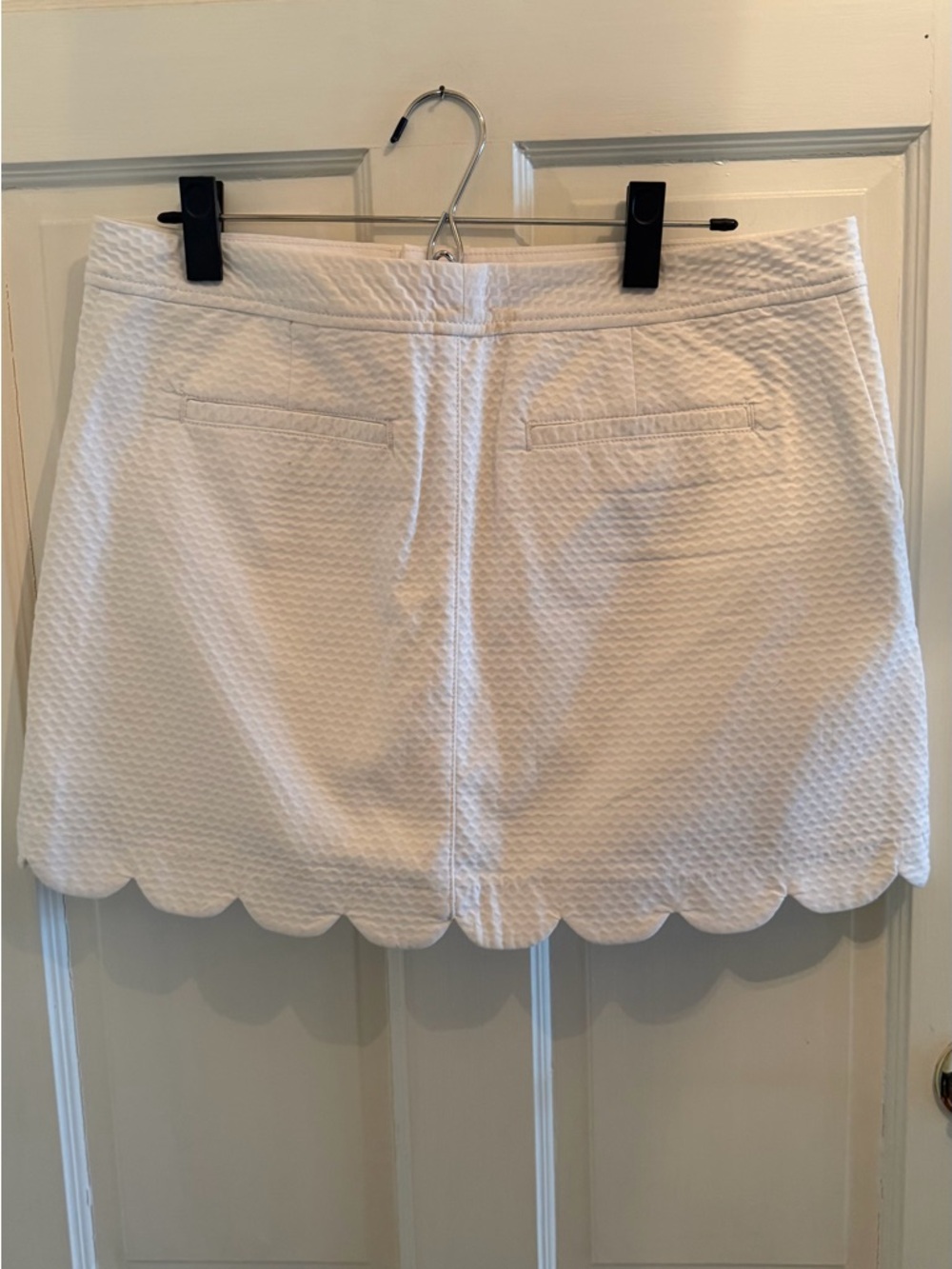 Lilly Pulitzer White Textured Scallop Hem Mini Skirt